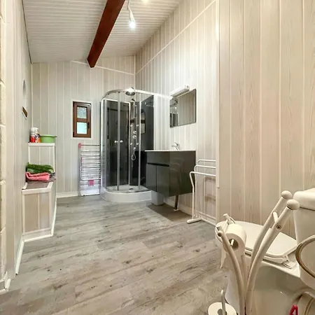 Charmante Avec Jardin Et Barbecue Vakantiehuis Piets-Plasence-Moustrou