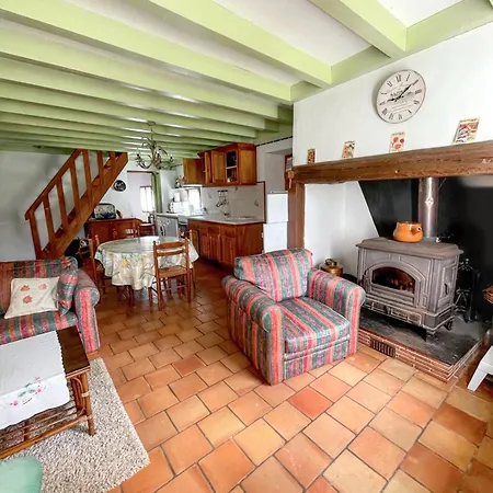 בית נופש Charmante Avec Jardin Et Barbecue